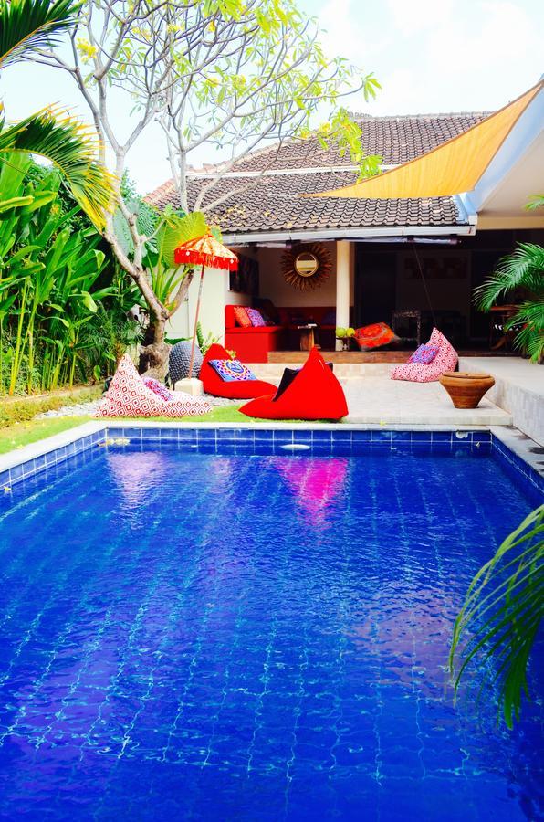 Karisa Pods Hostel Seminyak  Luaran gambar
